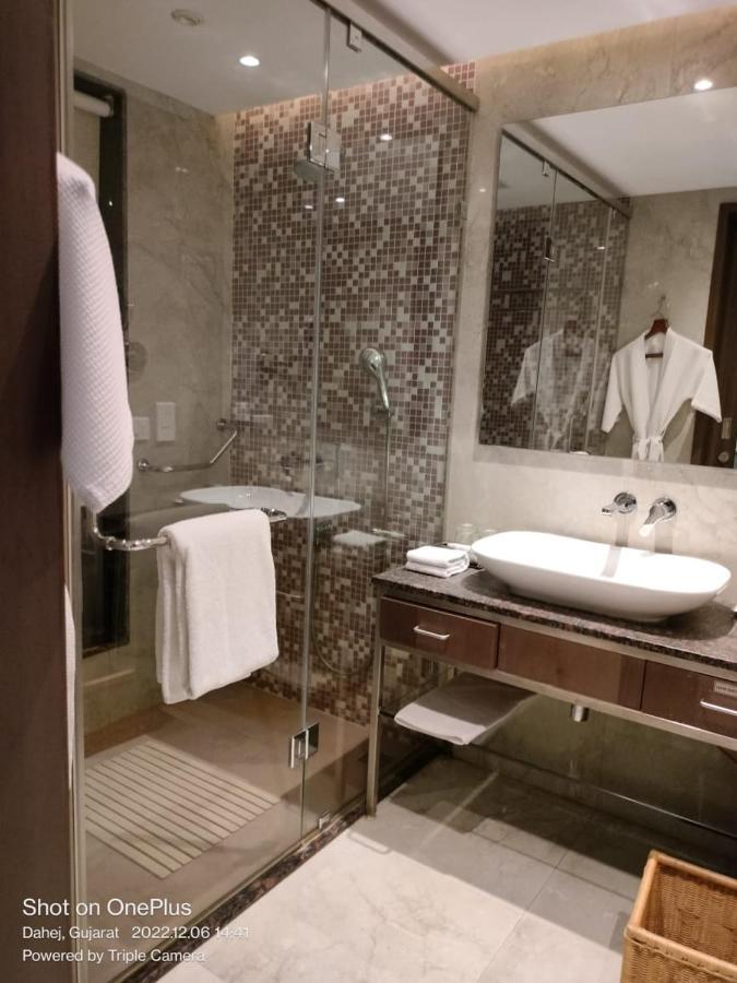Fortune Park Dahej - Member Itc Hotels' Group Exteriör bild