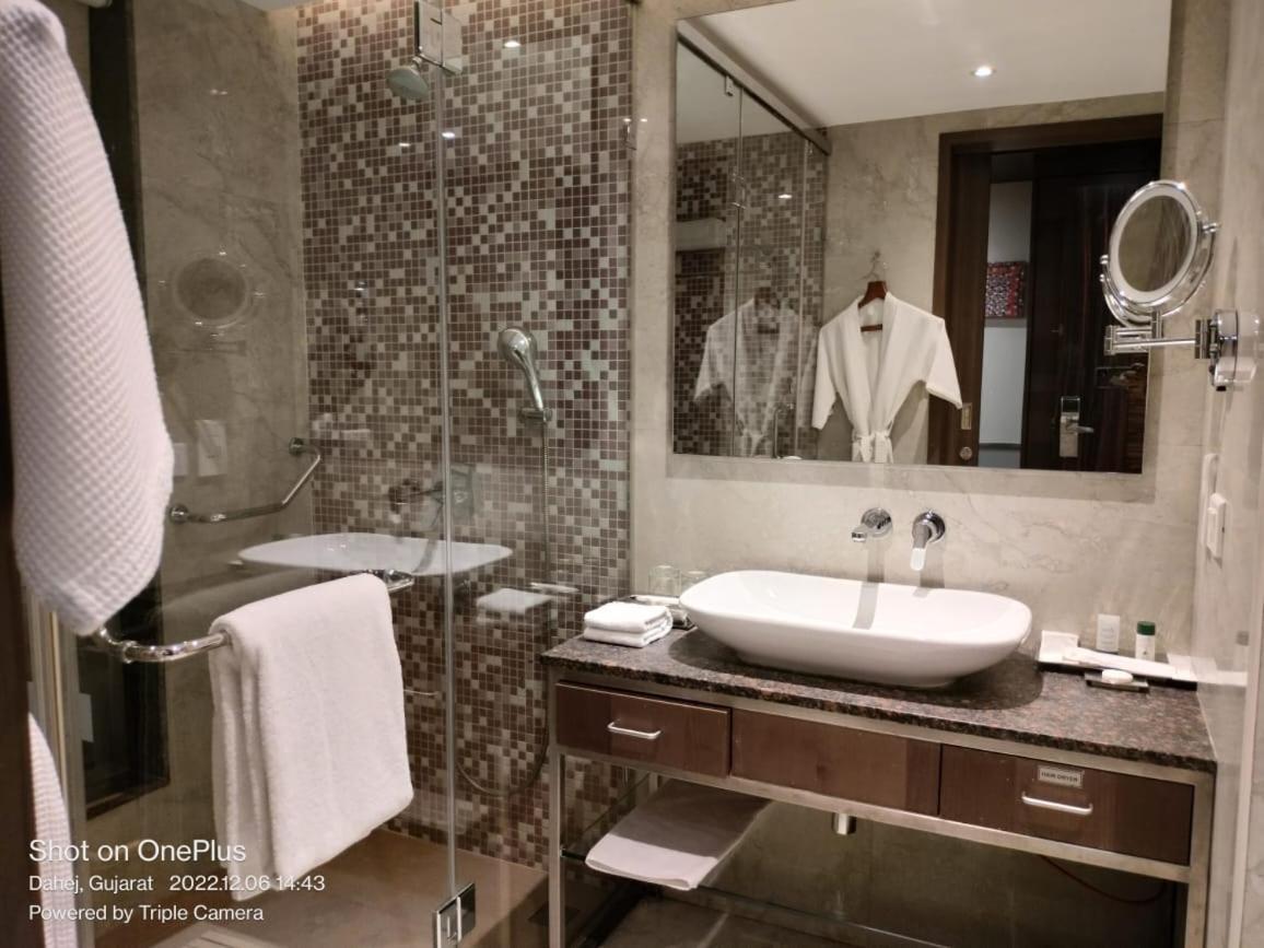 Fortune Park Dahej - Member Itc Hotels' Group Exteriör bild
